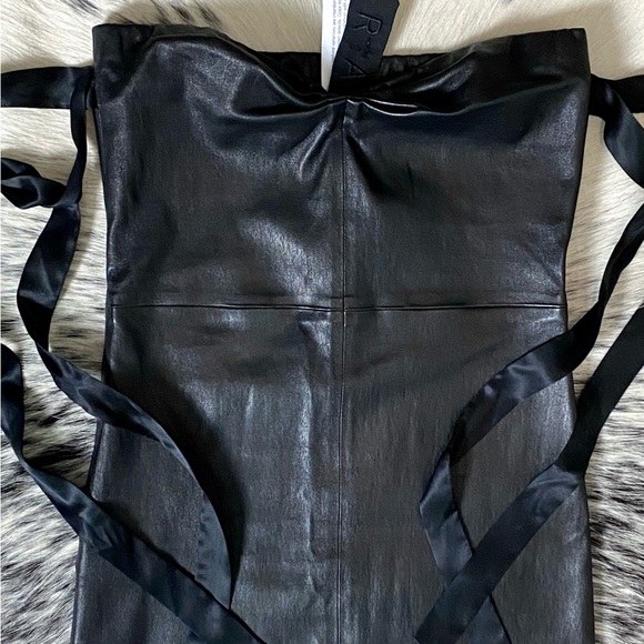 RTA “JULIENNE” OFF-SHOULDER LEATHER MINI DRESS, SZ 2 BLACK NWT! - Picture 2 of 12